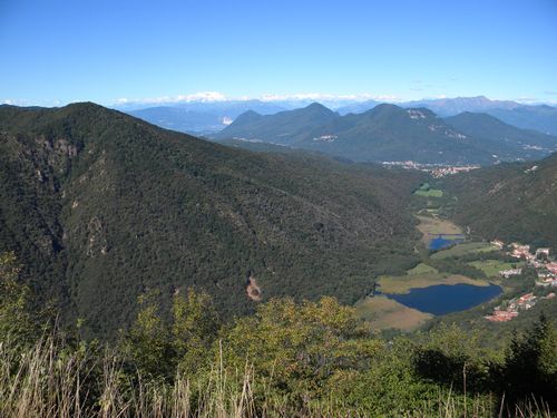 Lago di Ganna M.San Martino e M.Nudo